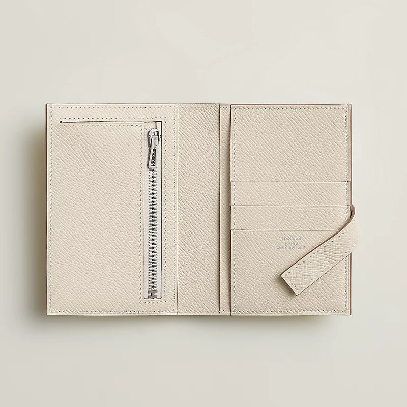 関税負担なし    新作 H Passant ショートウォレット    Ref:H085779CK10